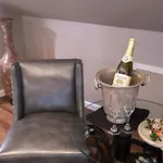Inn At Parkside