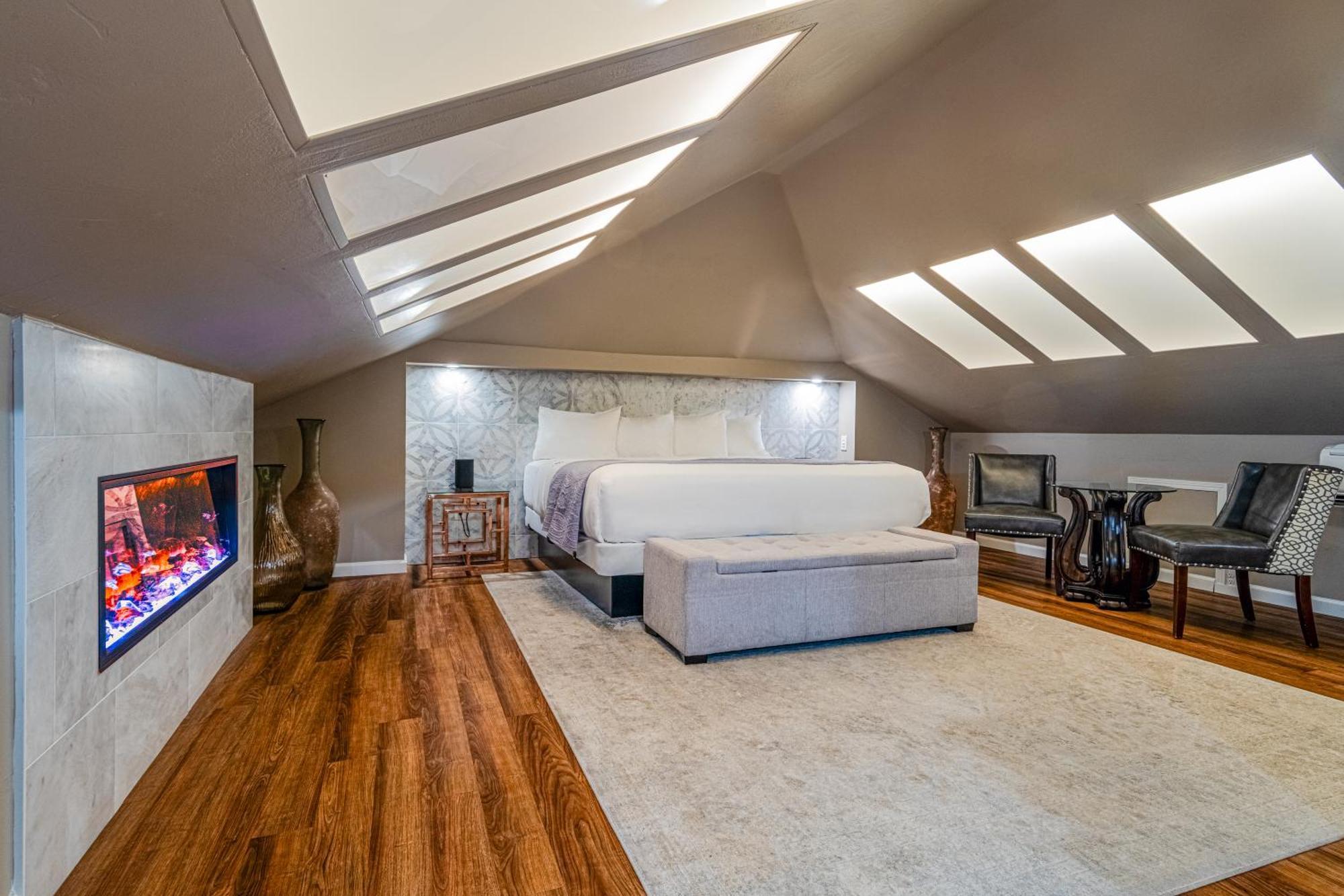 Bed & Breakfast At Parkside 4*